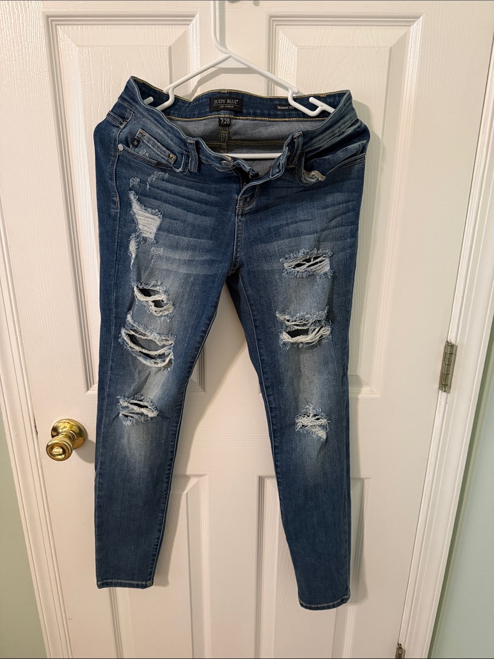 Judy Blue Ripped Skinny Jeans - Dark Blue Wash